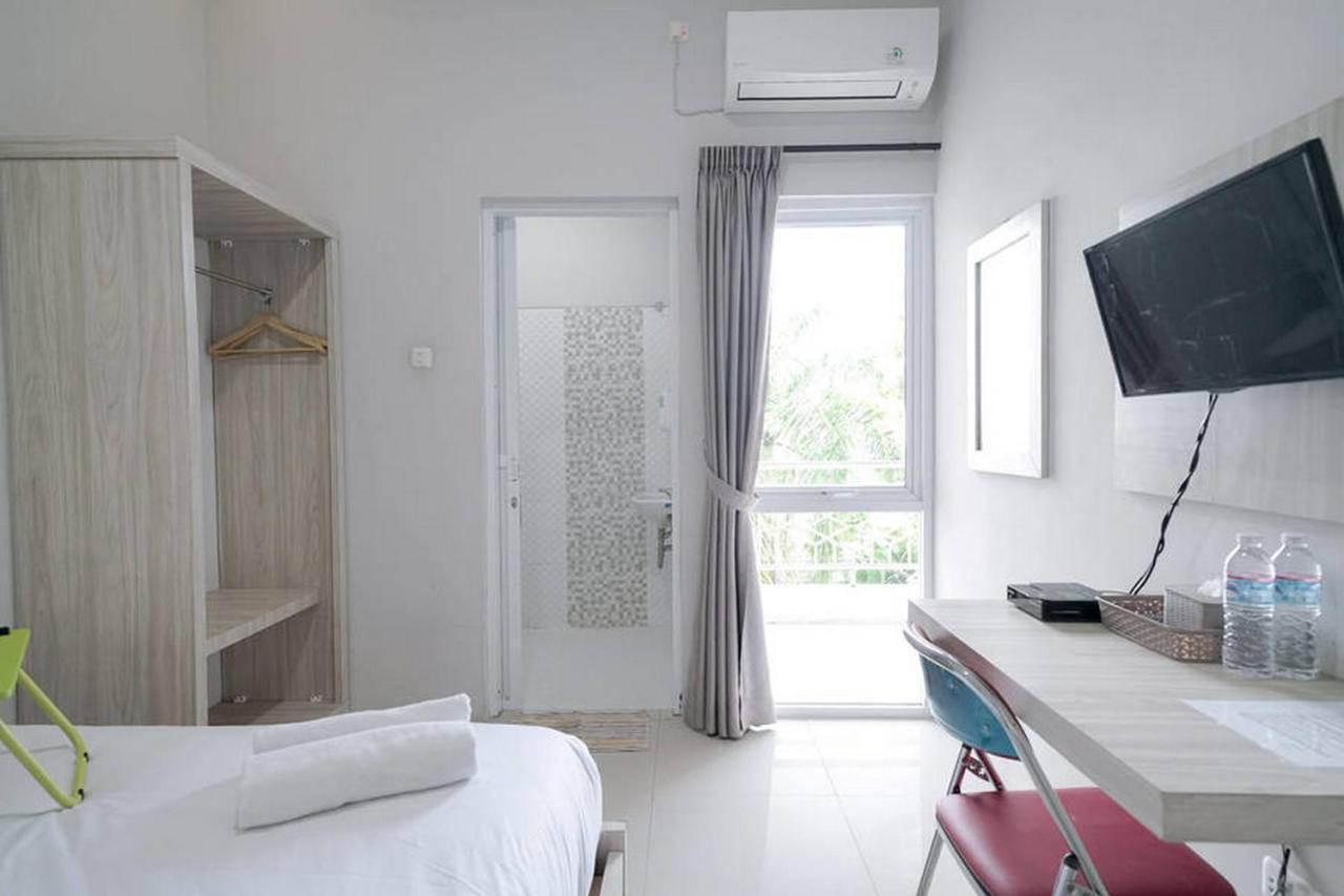 Urbanview Hotel Bari Syariah Palembang By Reddoorz Dış mekan fotoğraf