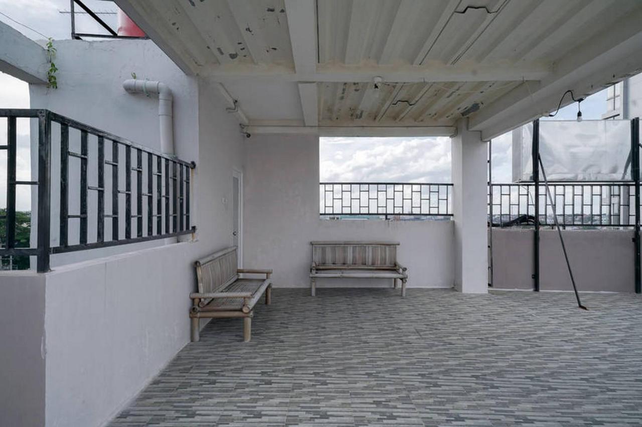 Urbanview Hotel Bari Syariah Palembang By Reddoorz Dış mekan fotoğraf